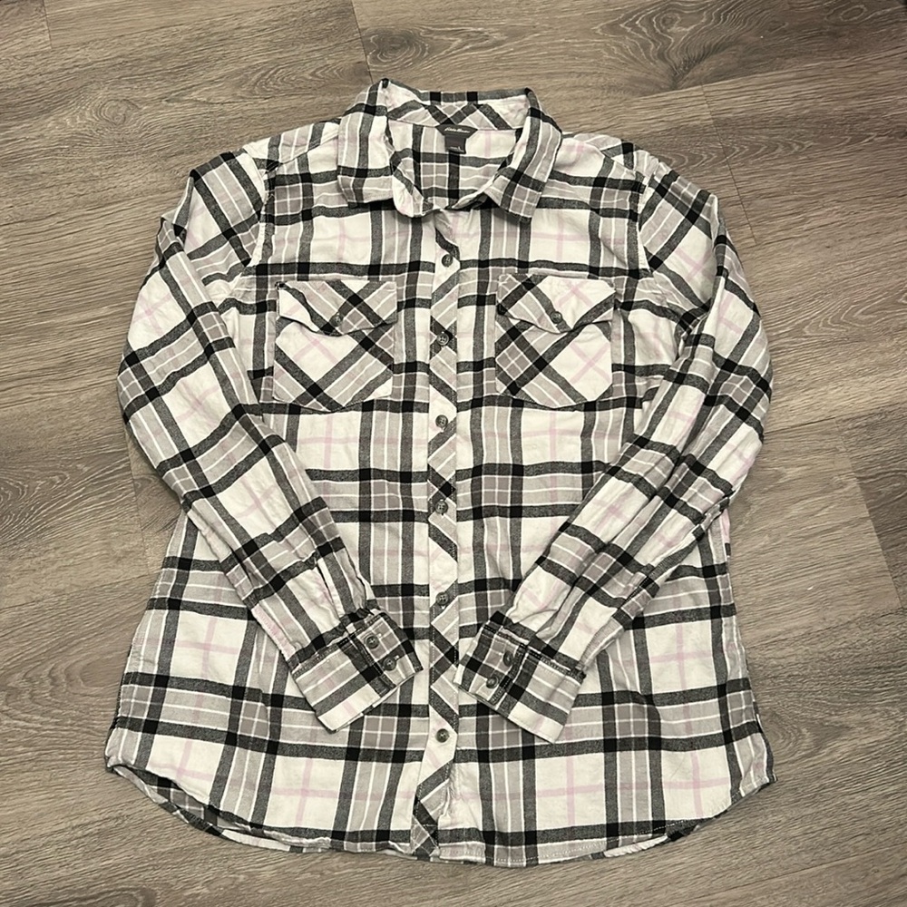 Eddie Bauer women’s flannel shirt. Size large